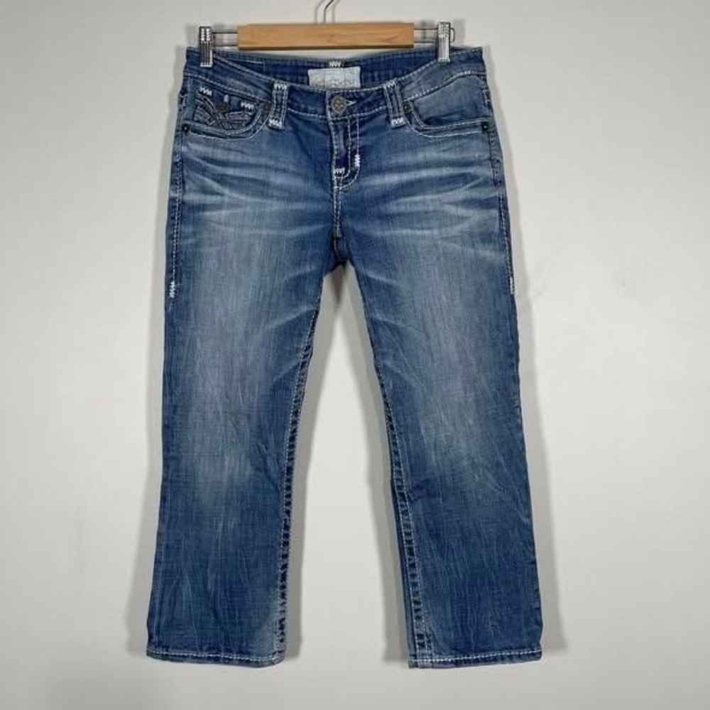 Big Star Liv Capri Crop Jeans Womens 28R Low Rise Light Wash Denim Whiskers
